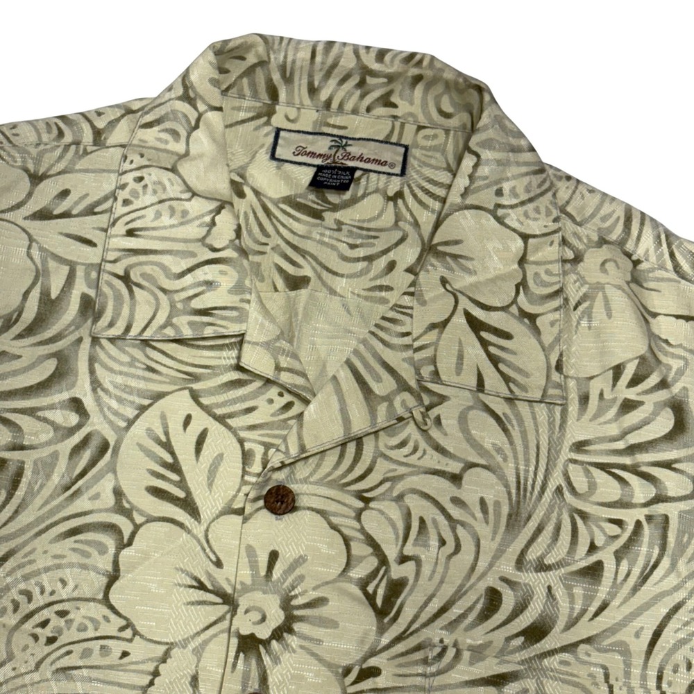 Tommy Bahama Silk Shirt Mens Large Cream Floral Tropical Aloha Camp Resort Relax